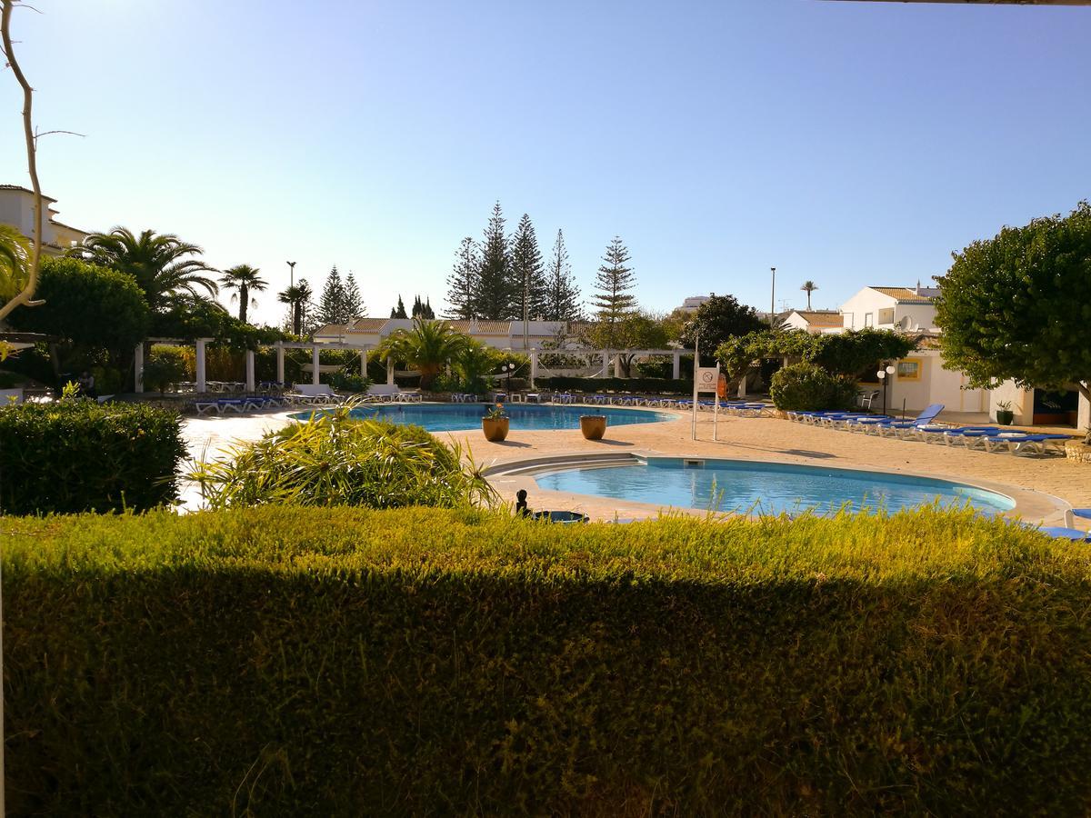 Готель Club House Cvl Praia Da Luz Екстер'єр фото