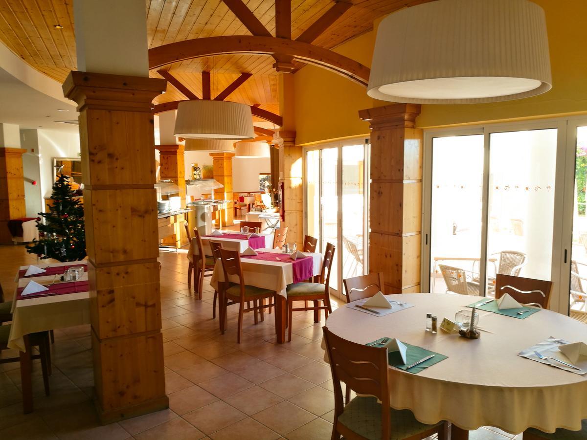 Готель Club House Cvl Praia Da Luz Екстер'єр фото