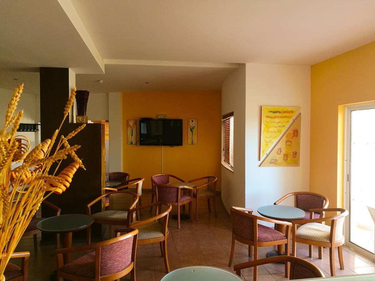 Готель Club House Cvl Praia Da Luz Екстер'єр фото