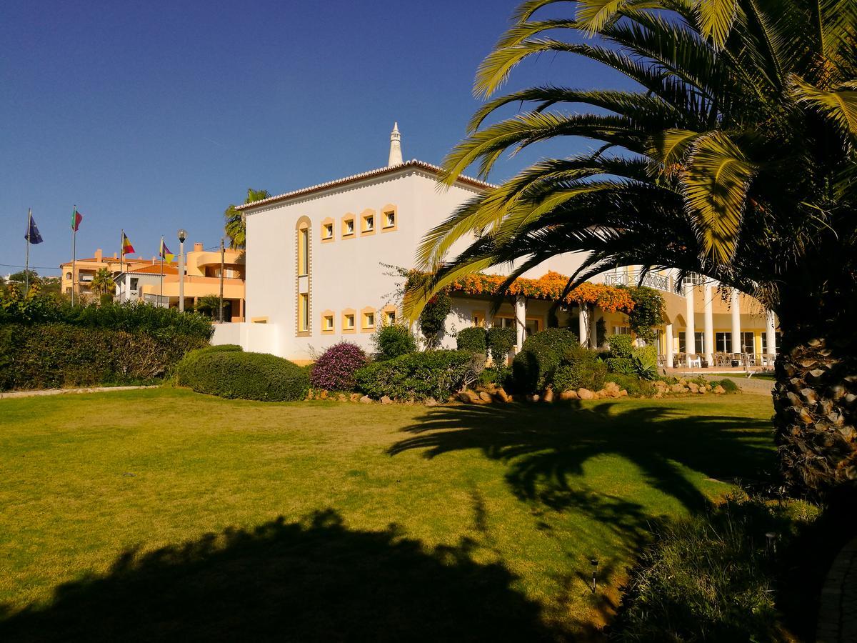 Готель Club House Cvl Praia Da Luz Екстер'єр фото