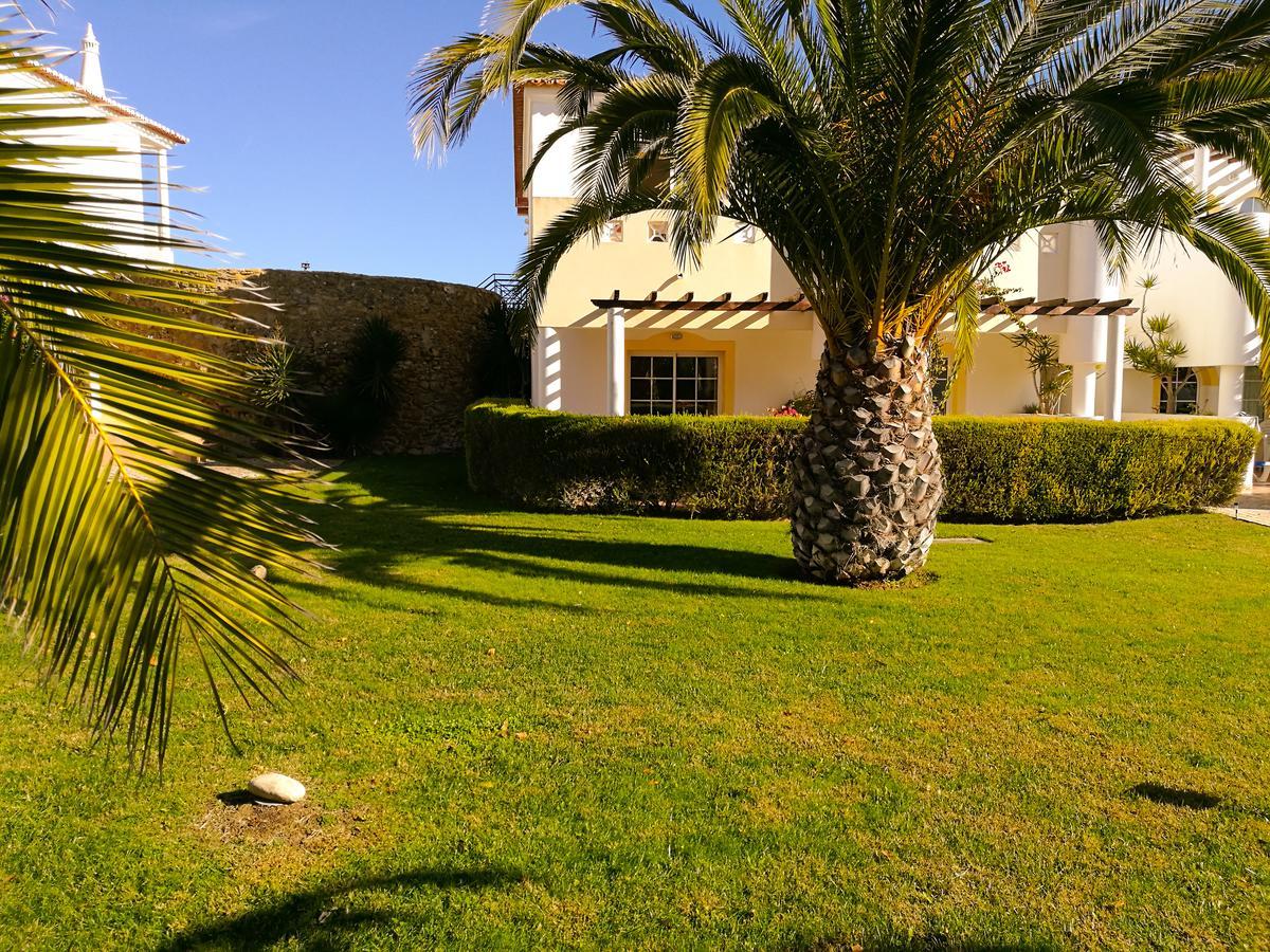 Готель Club House Cvl Praia Da Luz Екстер'єр фото