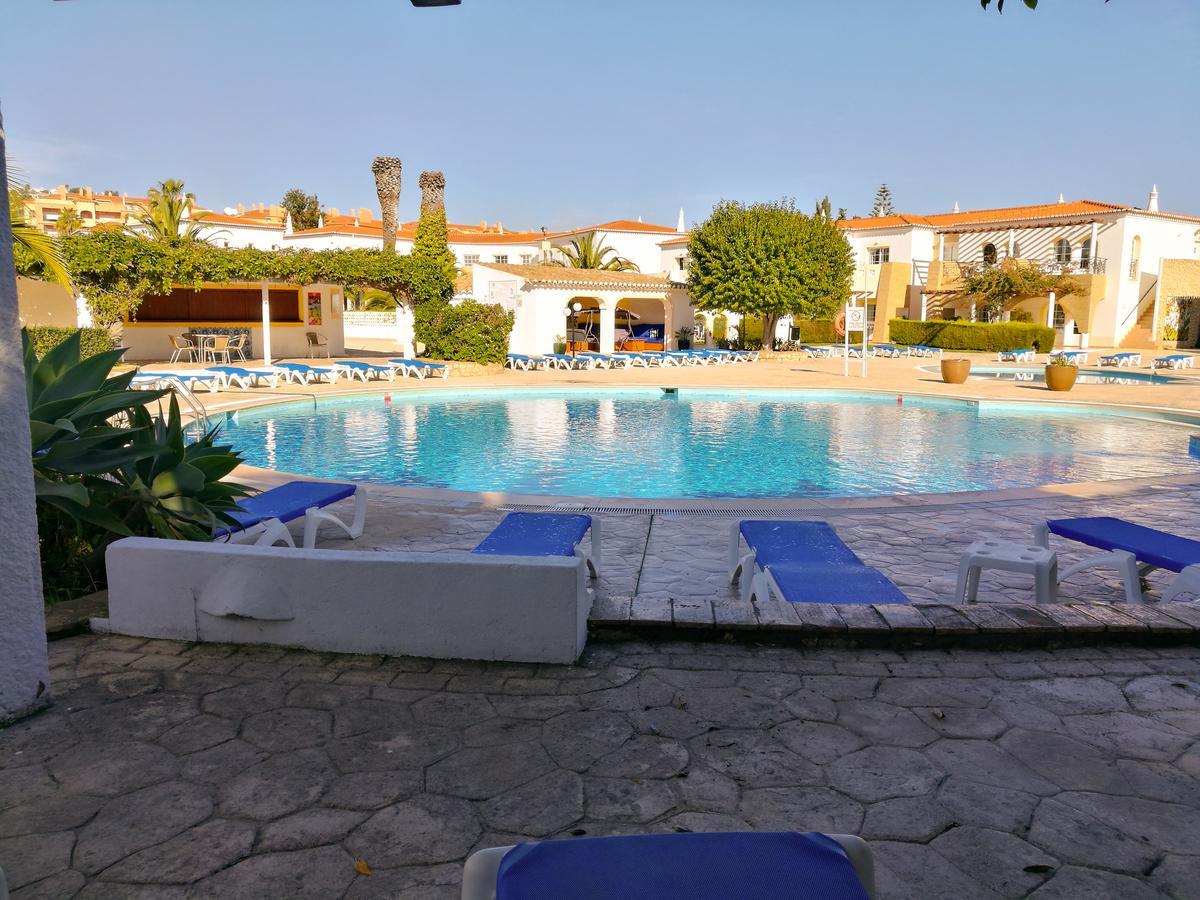 Готель Club House Cvl Praia Da Luz Екстер'єр фото