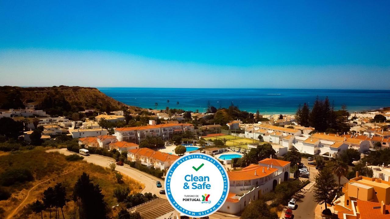 Готель Club House Cvl Praia Da Luz Екстер'єр фото